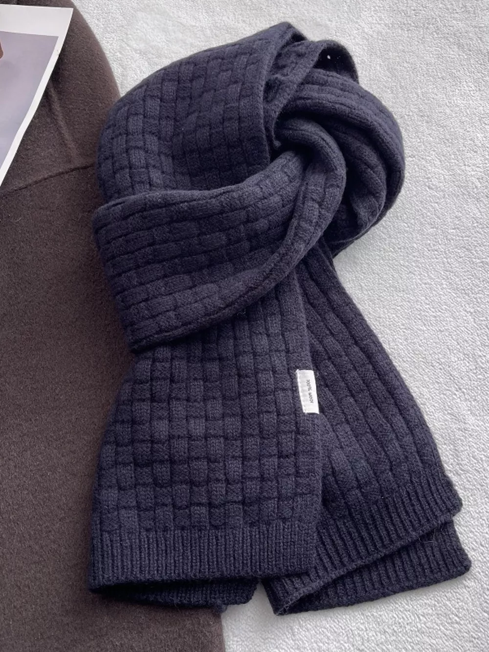 Wool Woven Pattern Knitted Scarf