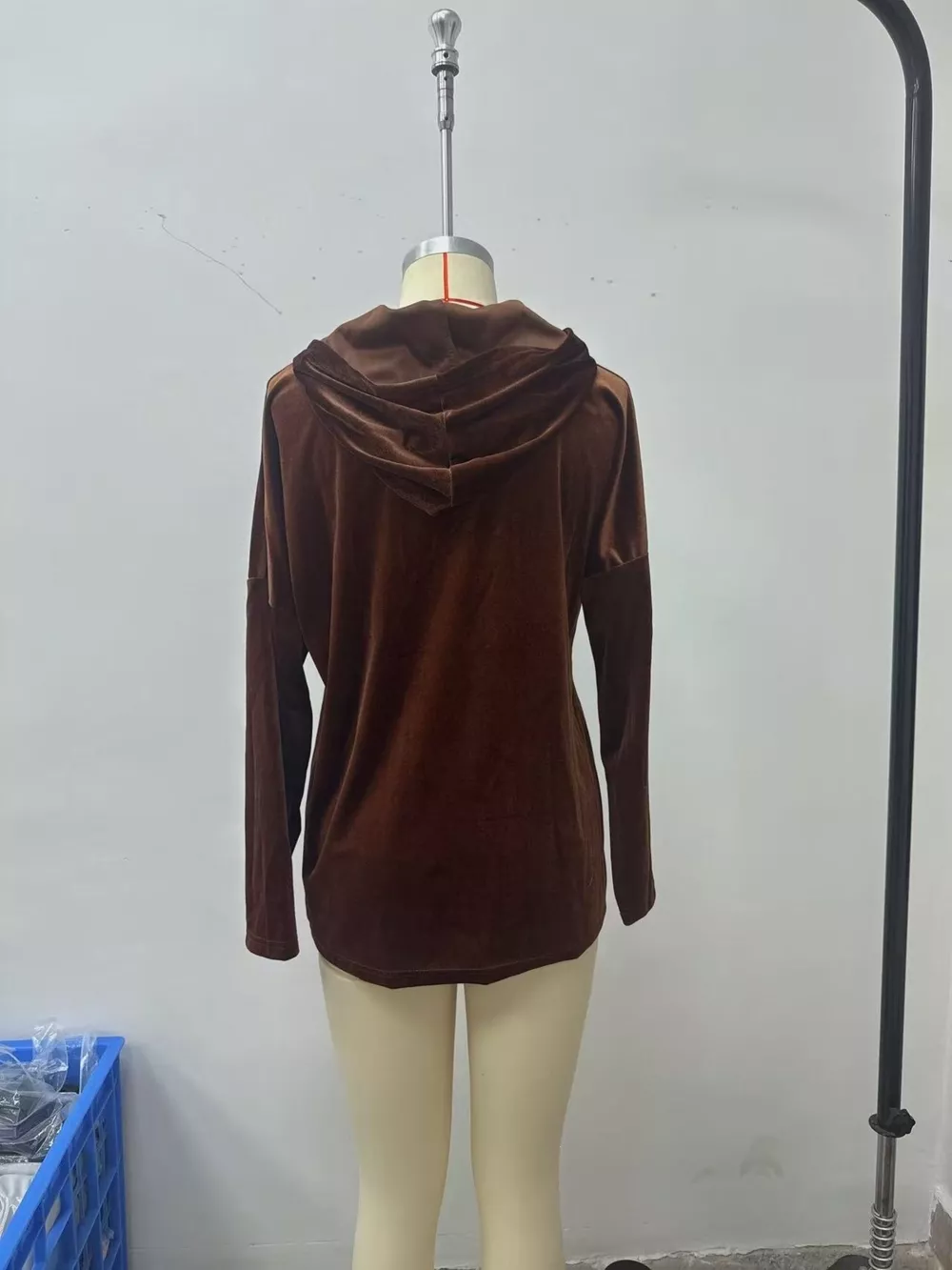 Velvet Front Pockets Hoodie, image 4
