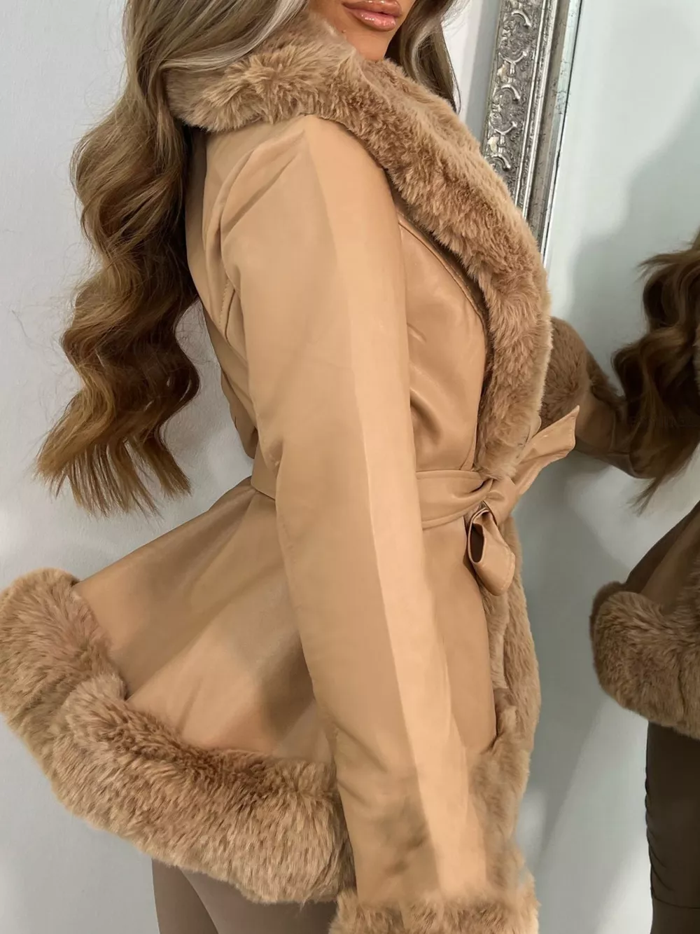 Faux Fur Trimmed Belted Outerwear, image 3