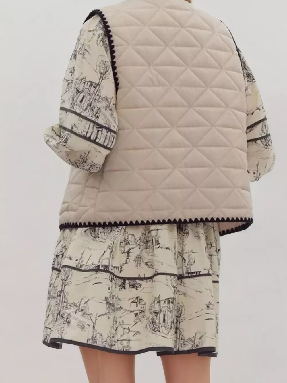 Textured Snap Down Vest Coat, image 3