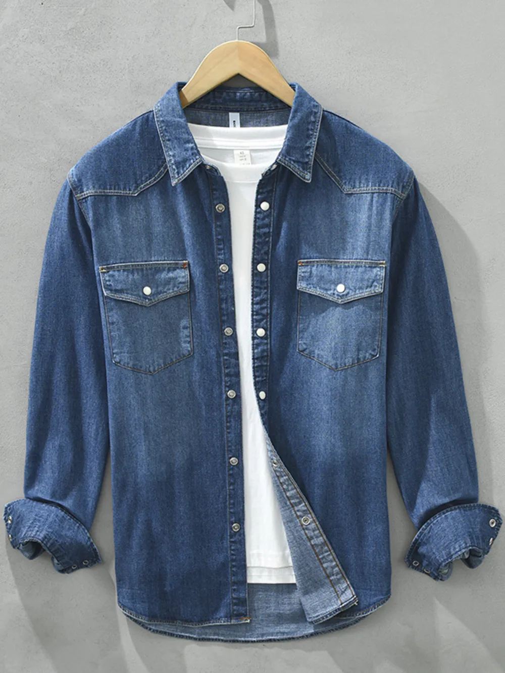 Men's Plus Size Button Up Long Sleeve Denim Shirt