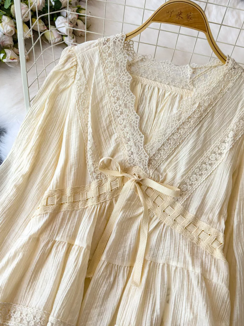 Lace Detail V-Neck Blouse, image 4