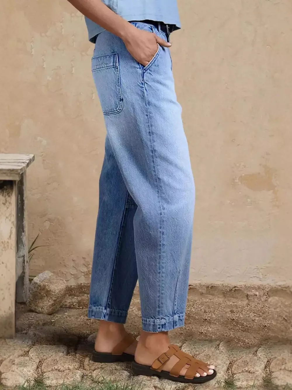 High-Waisted Relaxed Fit Jeans, image 2