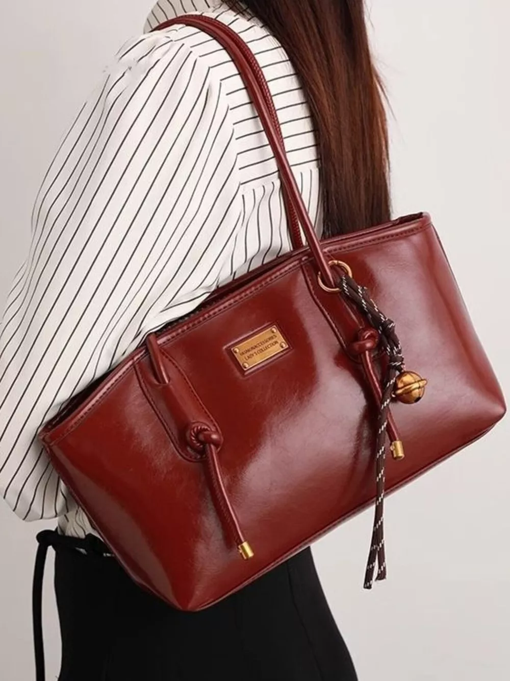 Leather Shoulder Bag with Knot Detail, image 2
