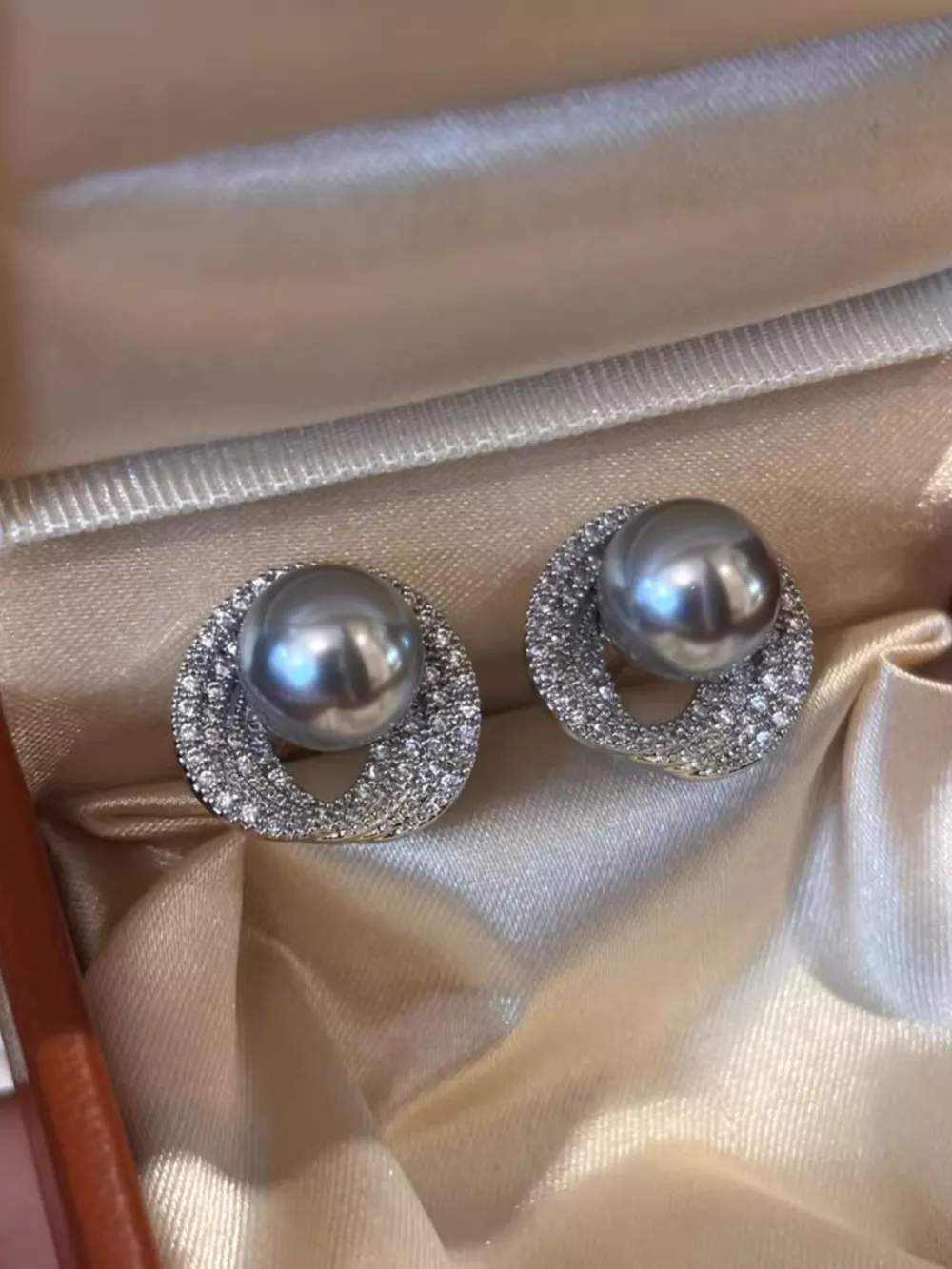 Pearl Stud Earrings, image 3