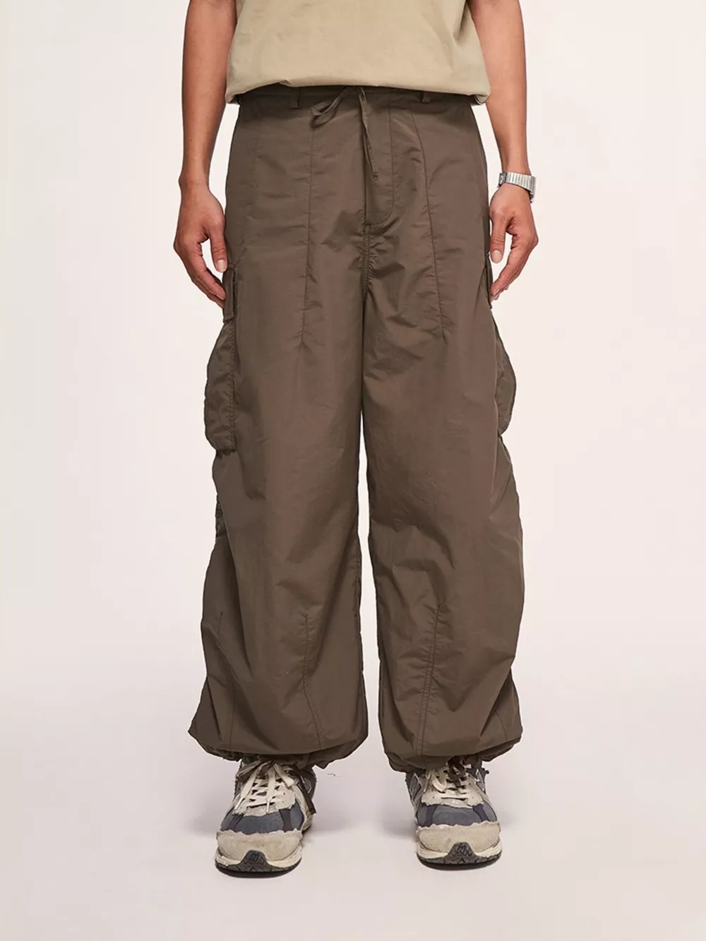 Men's Wide Leg Cargo Pants, image 2