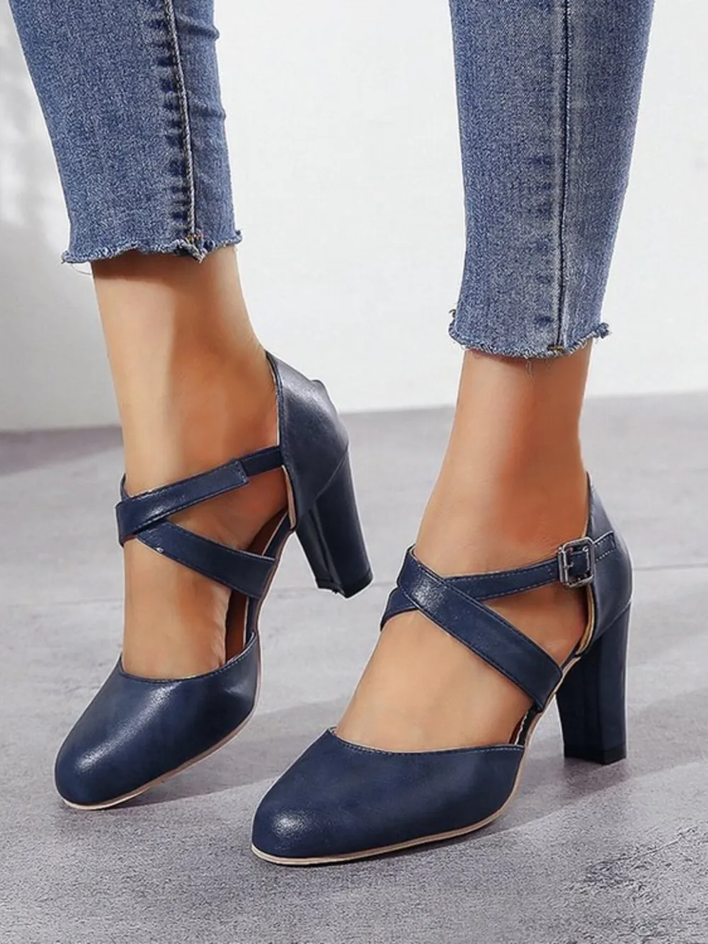 Cross-Strap Block Heel Pumps, image 7
