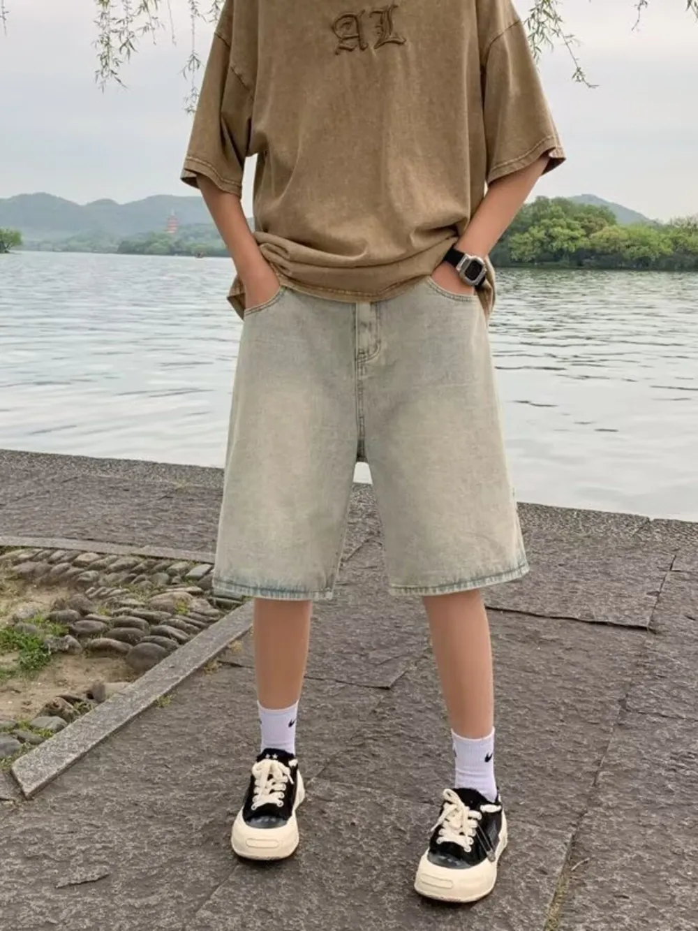 Men's Plus Size Relaxed Fit Wash Denim Shorts