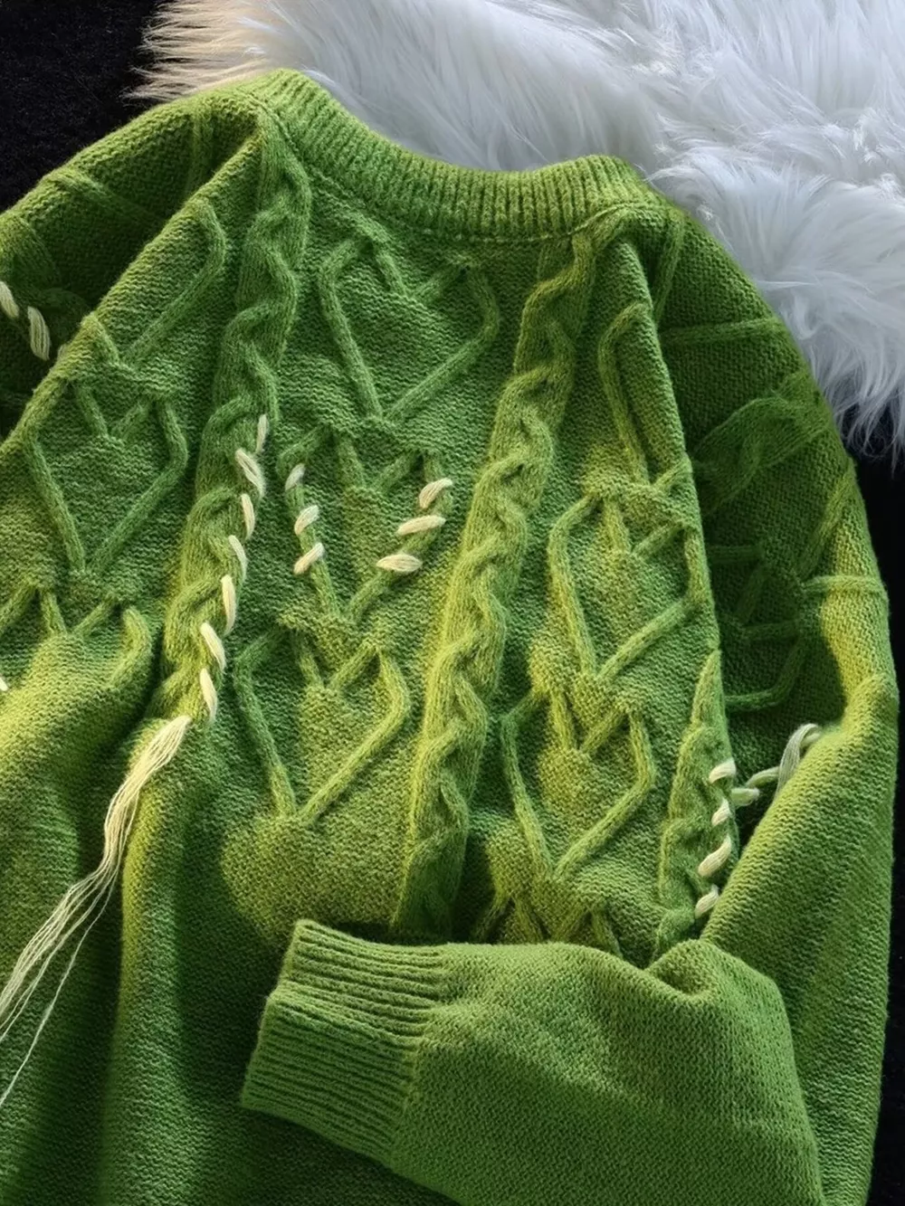 Men's Cable Knit Round Neck Sweater, image 2