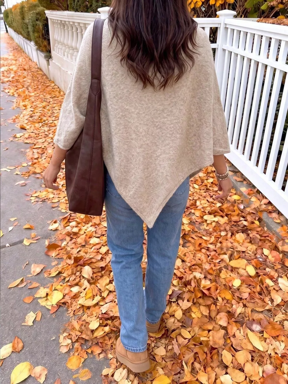 Brushed Loose Shawl Round-Neck Cape Sweater with Bat Sleeves, image 3