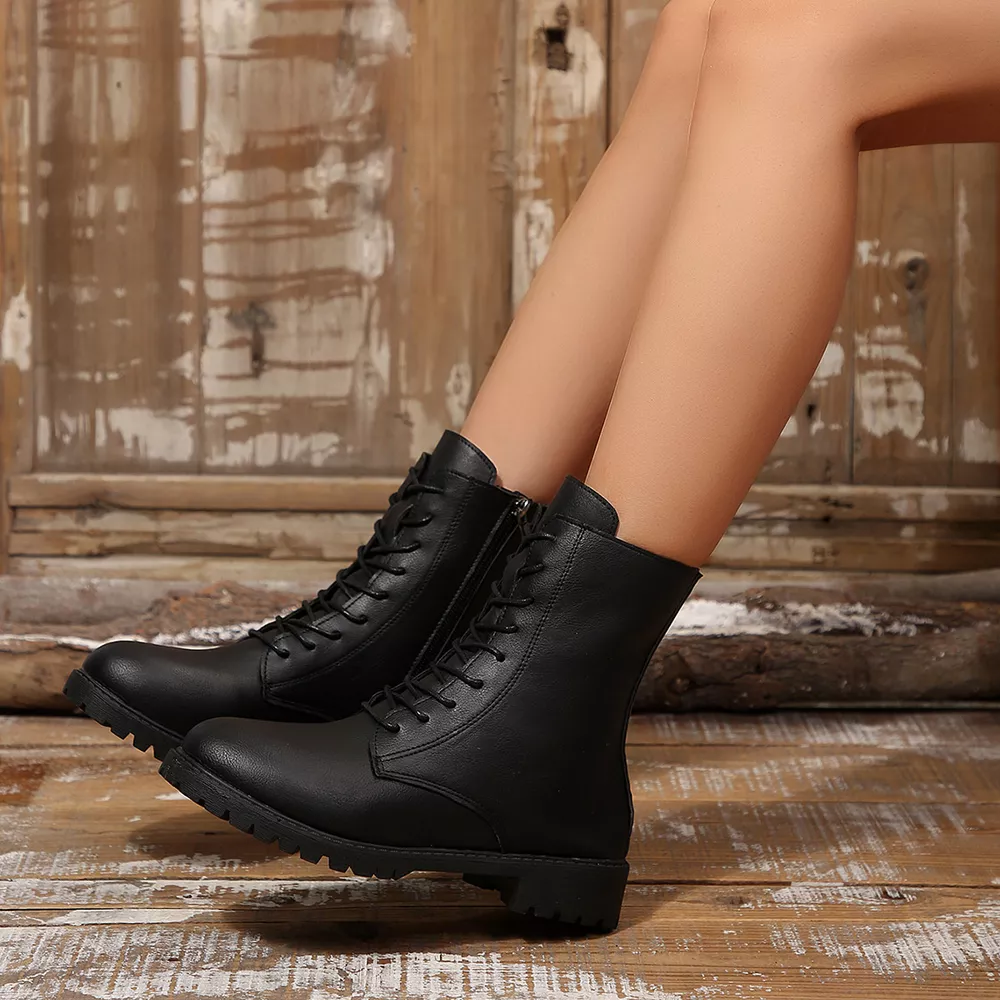 Round Toe Lace Up Boots