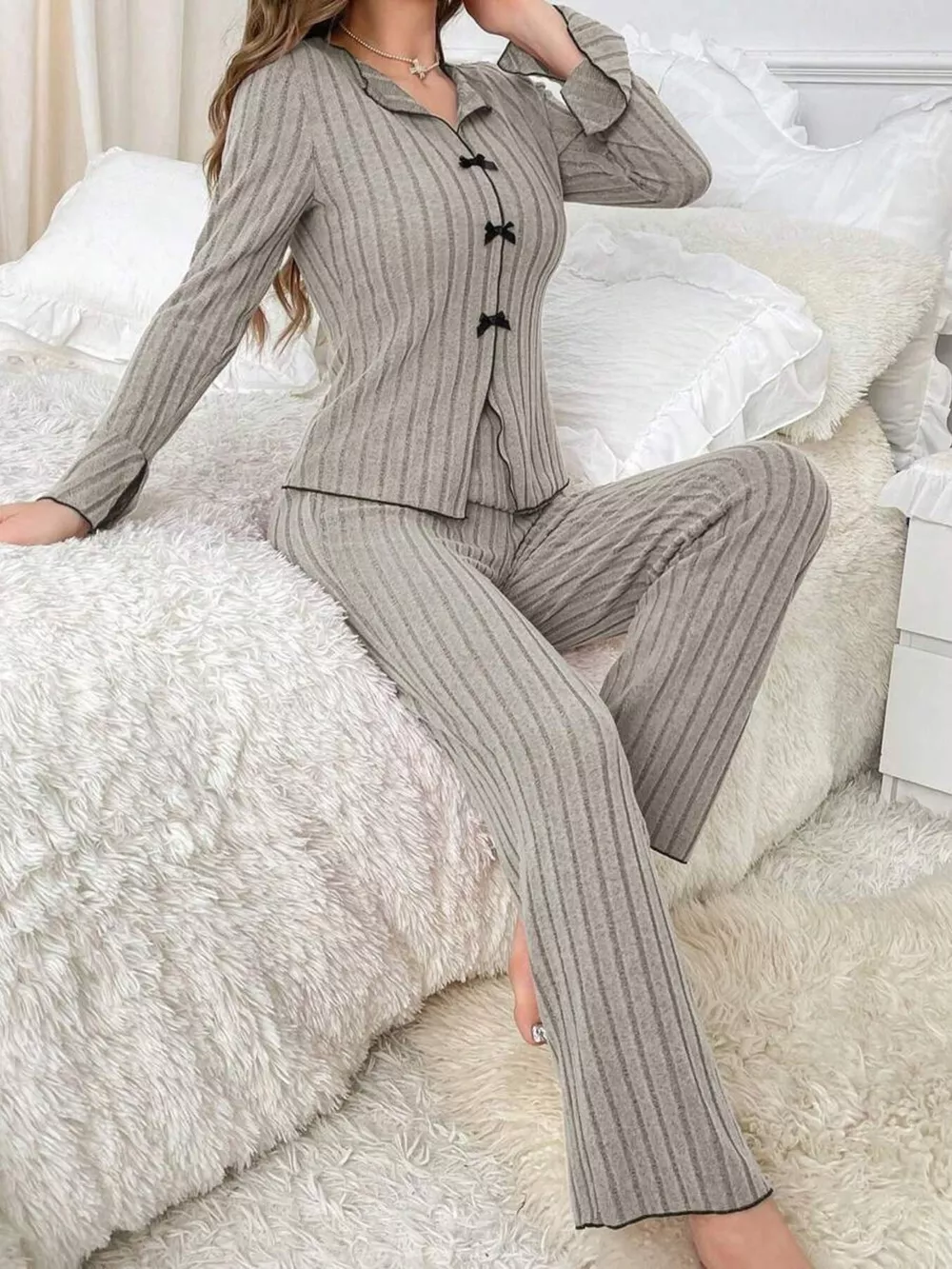Contrast Bow Detail Top and Pants Lounge Set, image 9