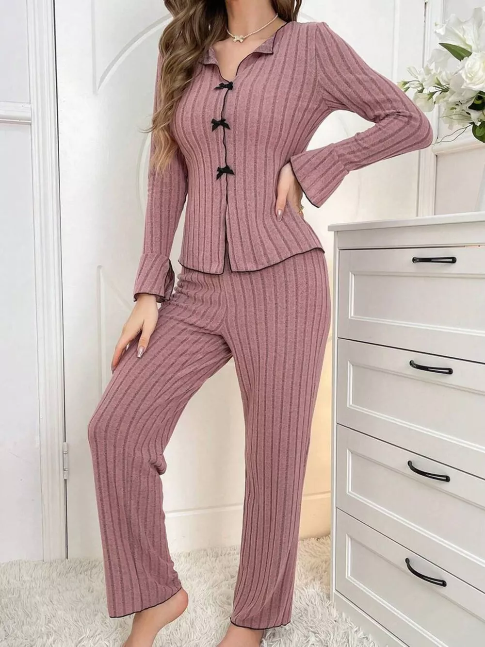 Contrast Bow Detail Top and Pants Lounge Set, image 11