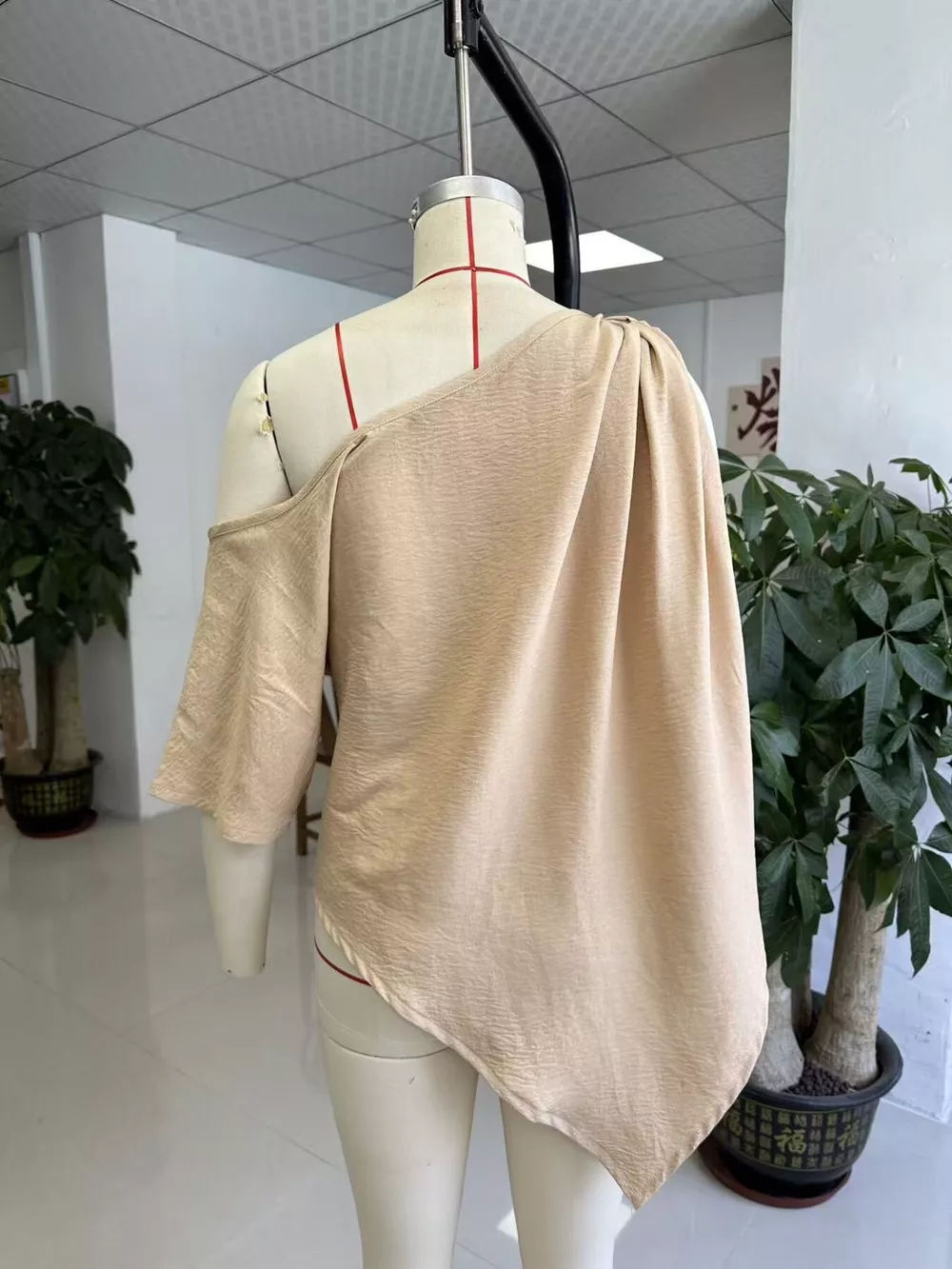 Full Size One-Shoulder Knot Detail Blouse Plus Size, image 4