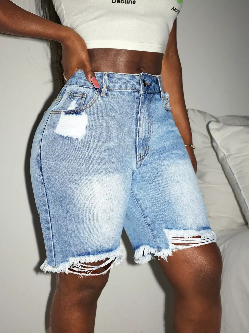 Distressed High Waist Frayed Hem Denim Shorts, image 2