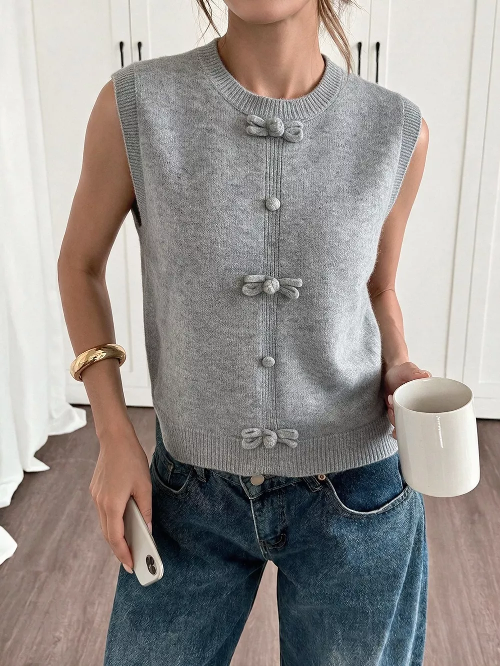 Bow-Detail Knit Sweater Vest