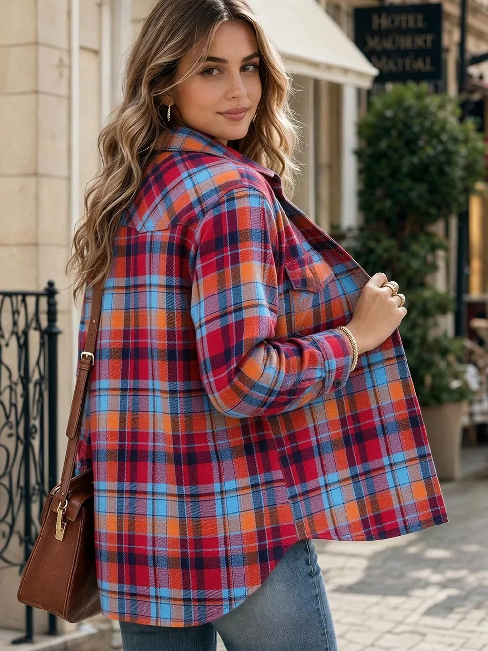 Casual Plaid Button-Down Shirt, image 5