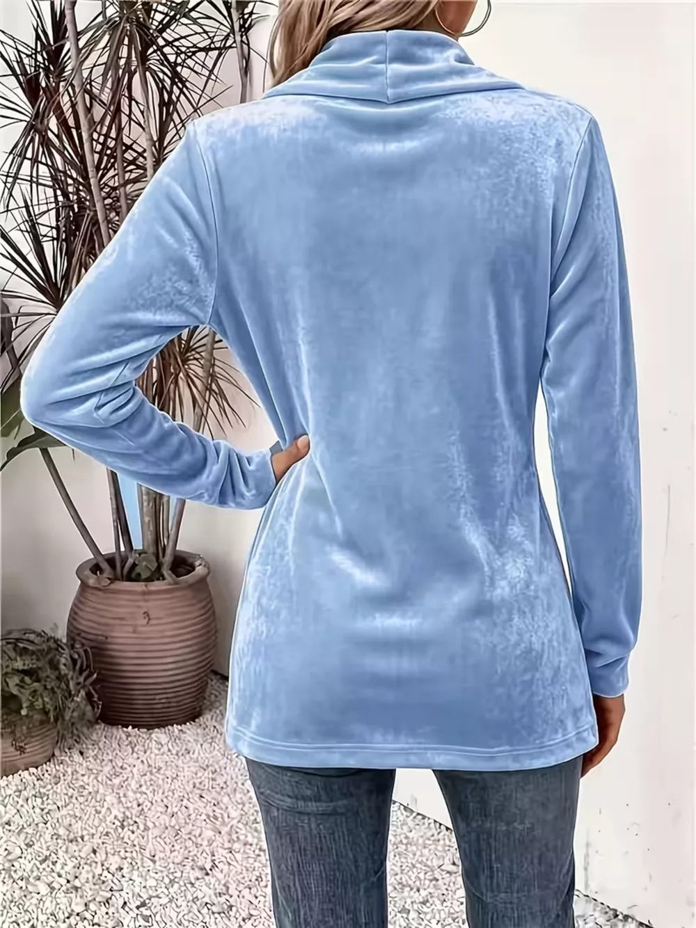 Elegant Velvet Open-Front Outerwear, image 2