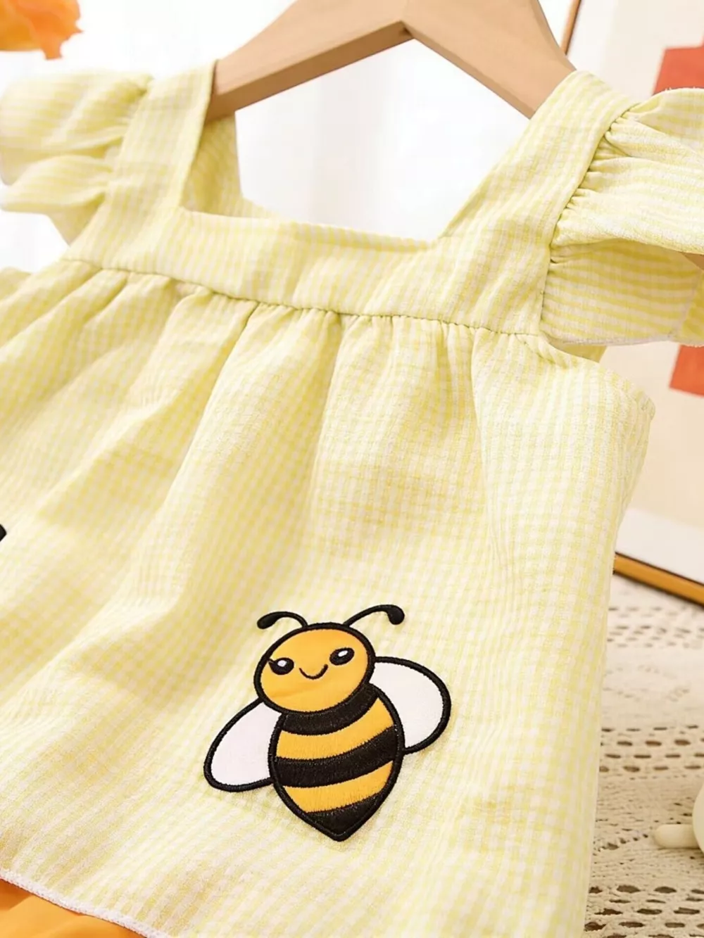 Children's Bee Embroidered Ruffle Trim Top and Shorts Set, image 3