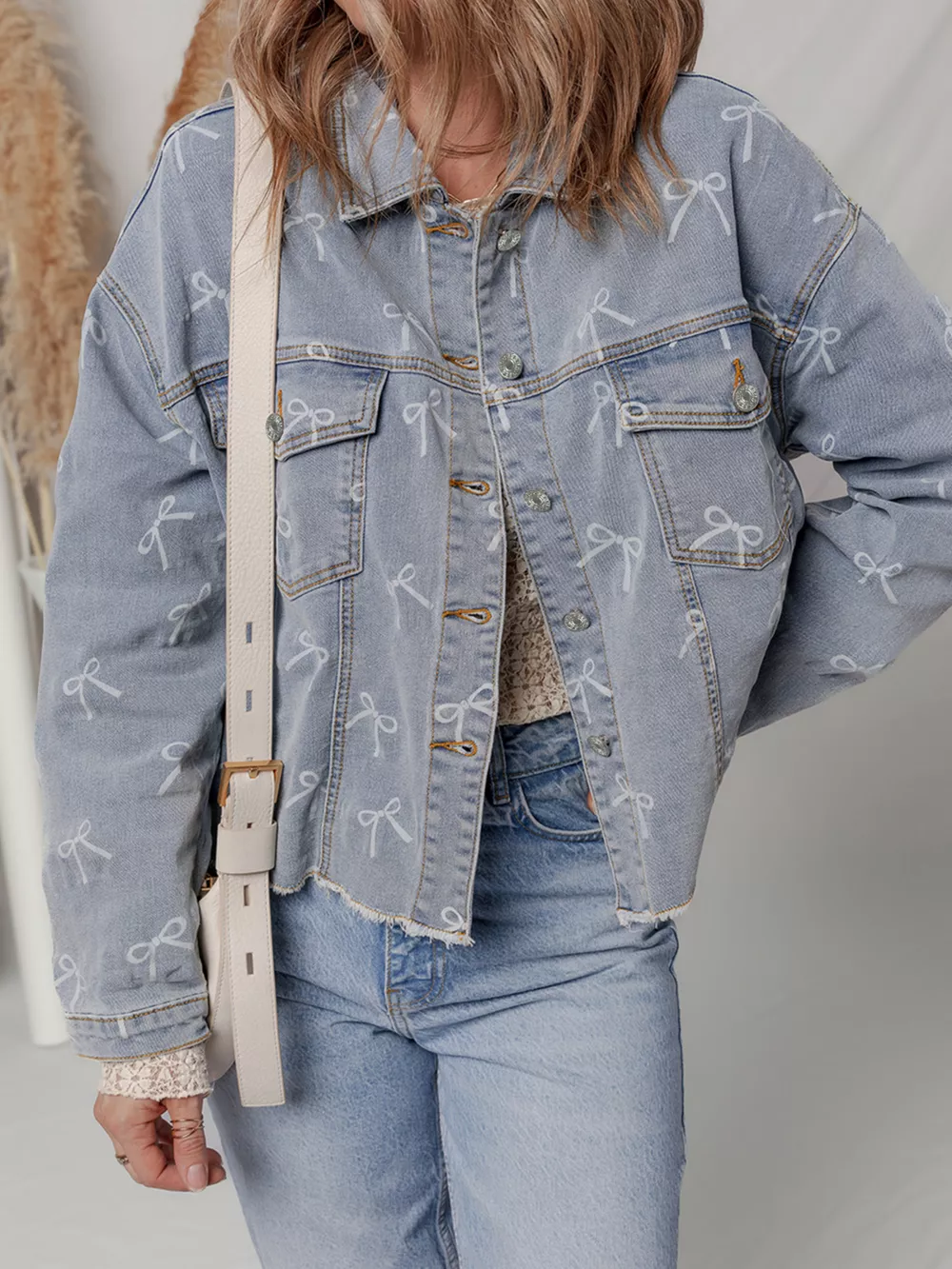 Bow Knot Print Light Wash Raw Hem Denim Jacket, image 13