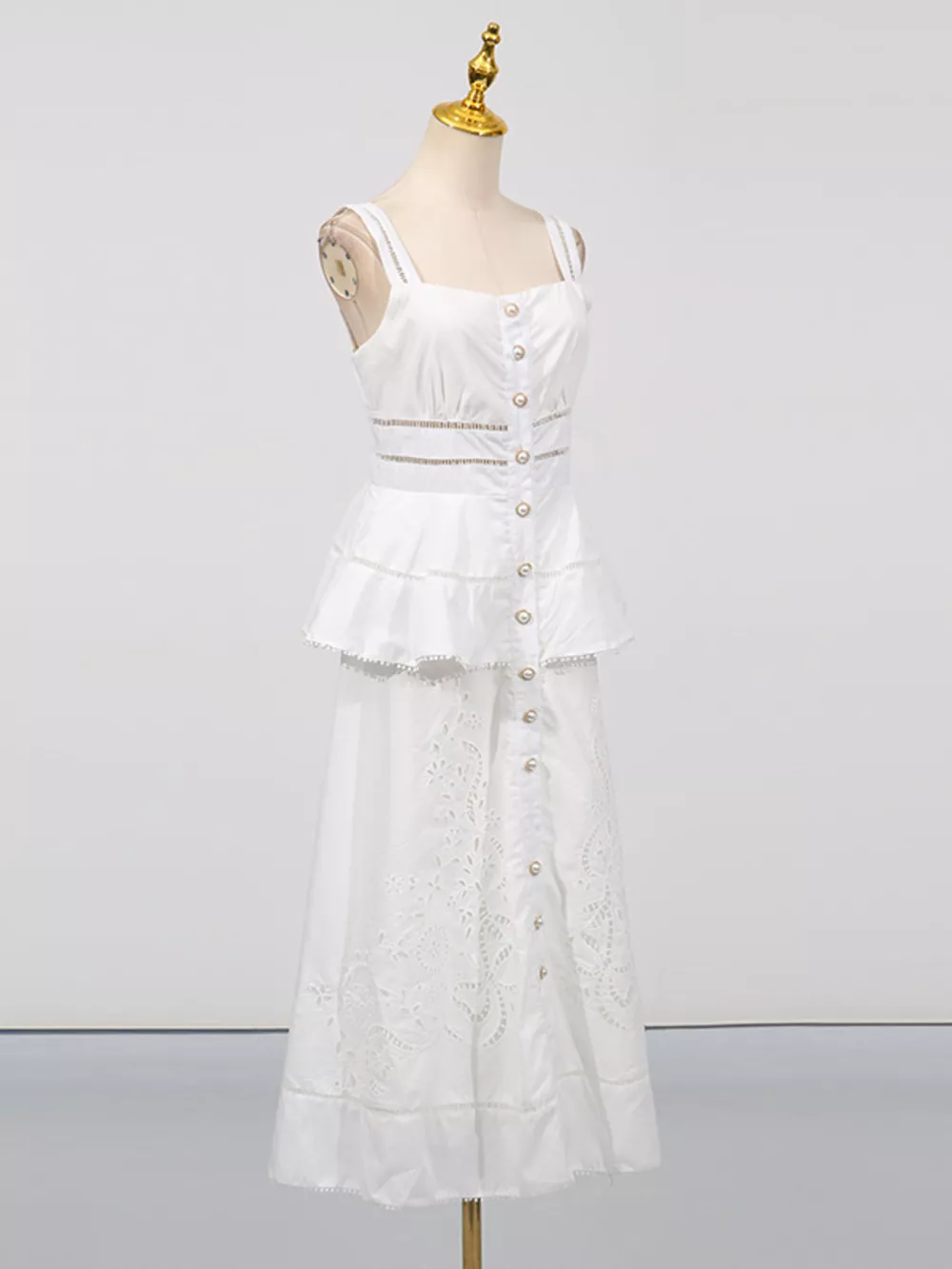 Sleeveless Eyelet Embroidered Button-Down Midi Dress, image 4