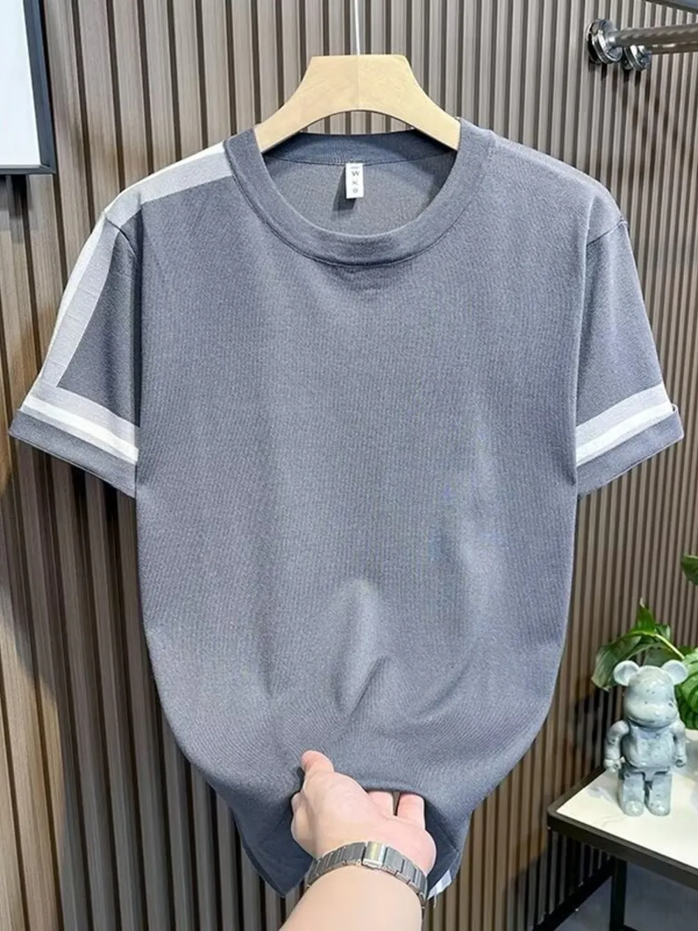 Men's Full Size Contrast Shoulder Stripes Round Neck T-Shirt Plus Size, image 3