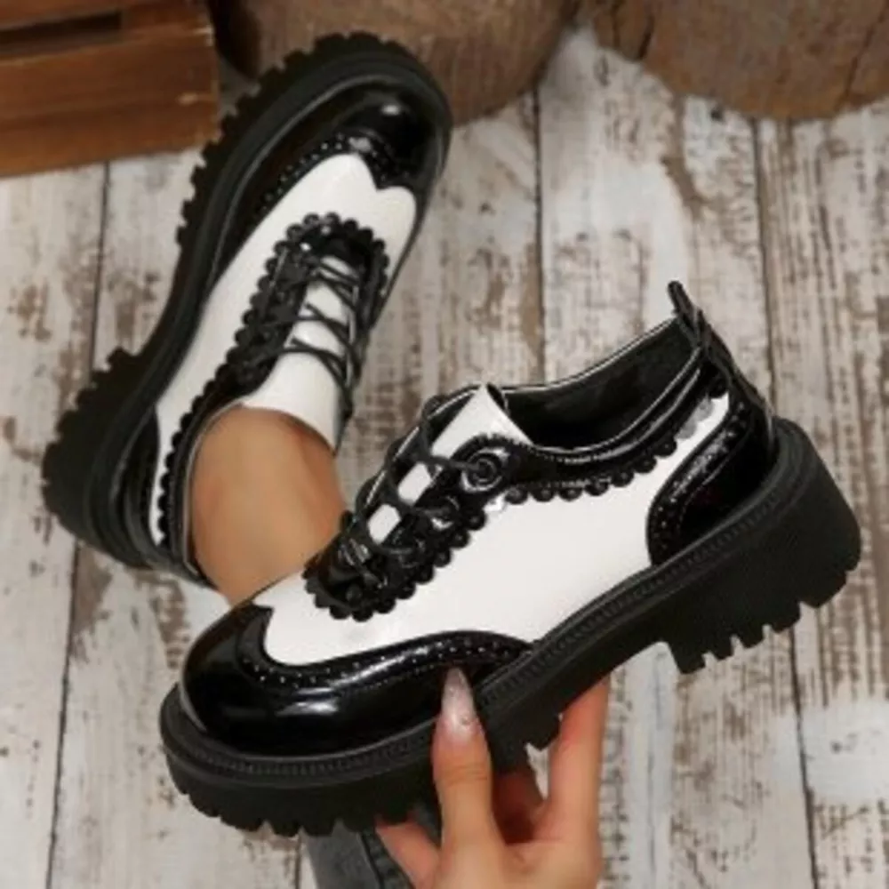 Round Toe Platform Loafers, image 4