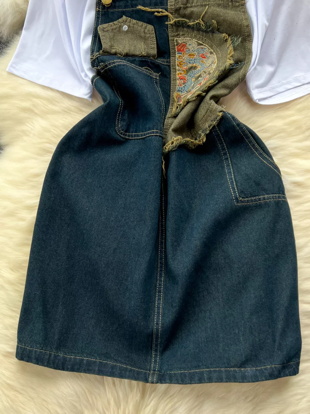 Short Sleeve T-Shirt and Denim Overall Dress Set, image 4
