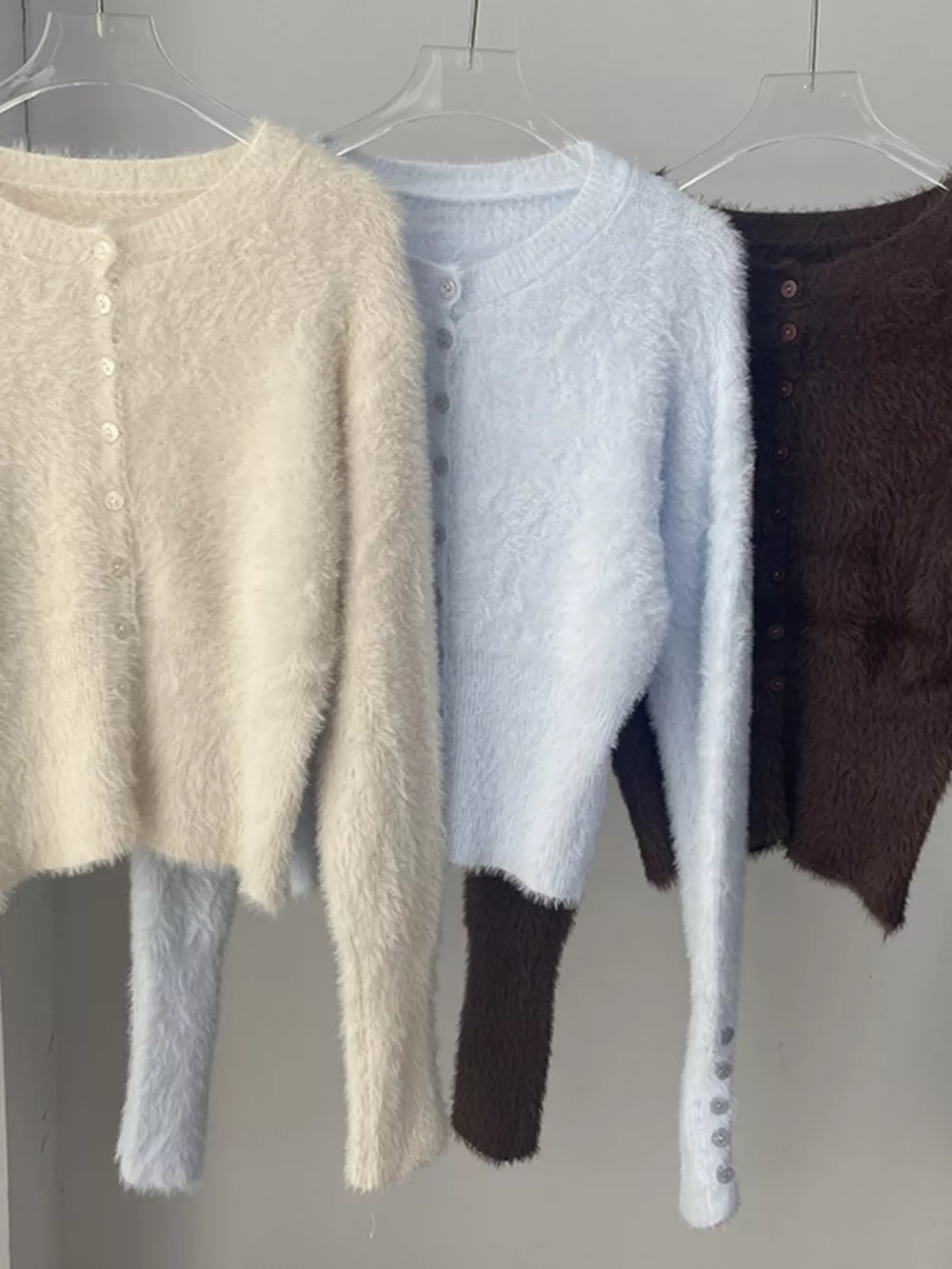 Soft Fuzzy Button-Down Cropped Cardigan, image 5
