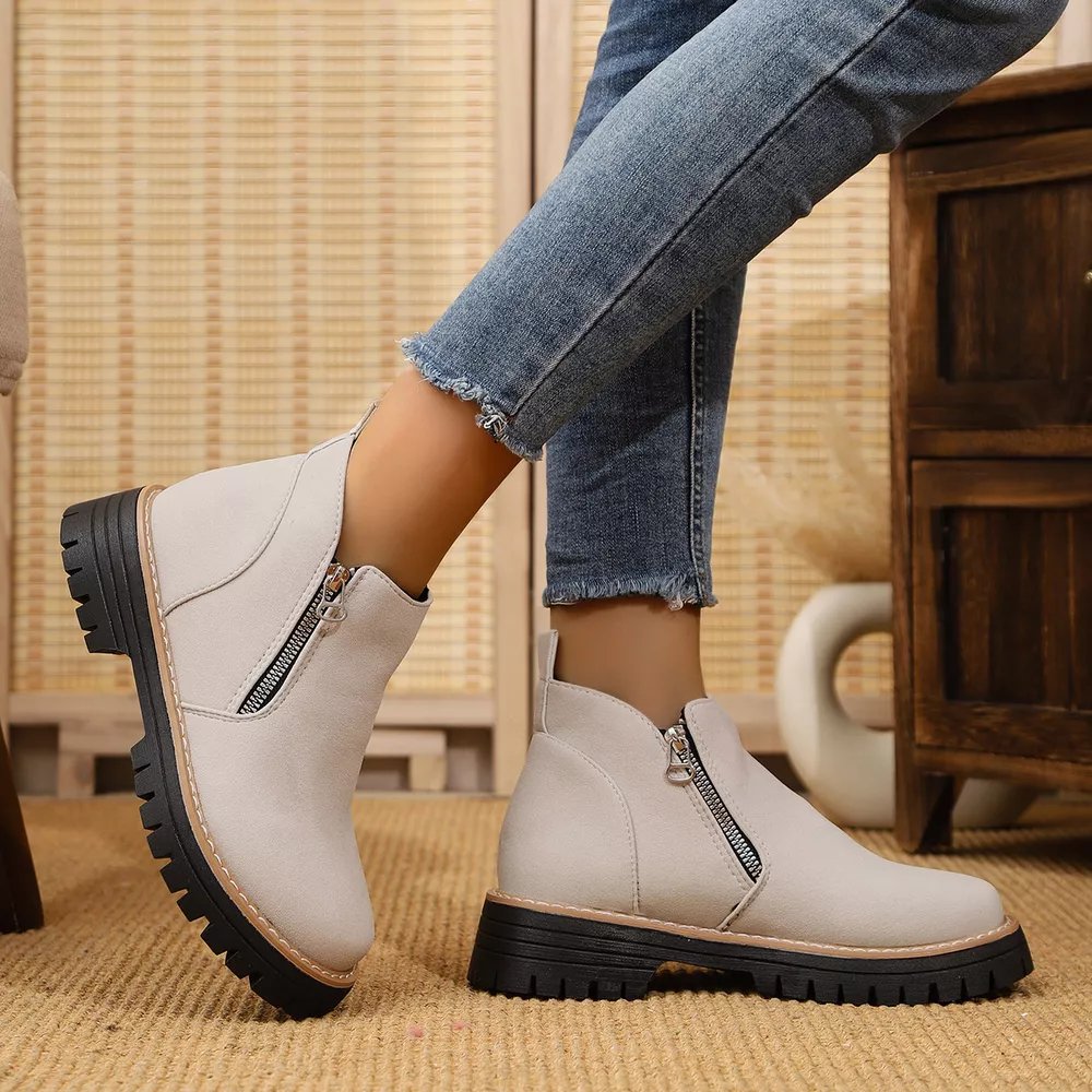 Ankle Boots with Zipper Accent, image 5