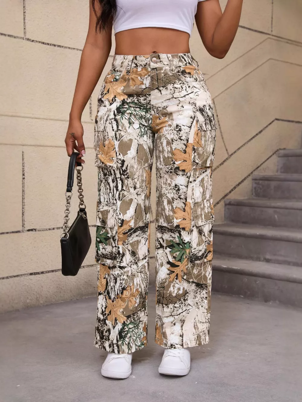 High-Waisted Camouflage Print Cargo Pants, image 2