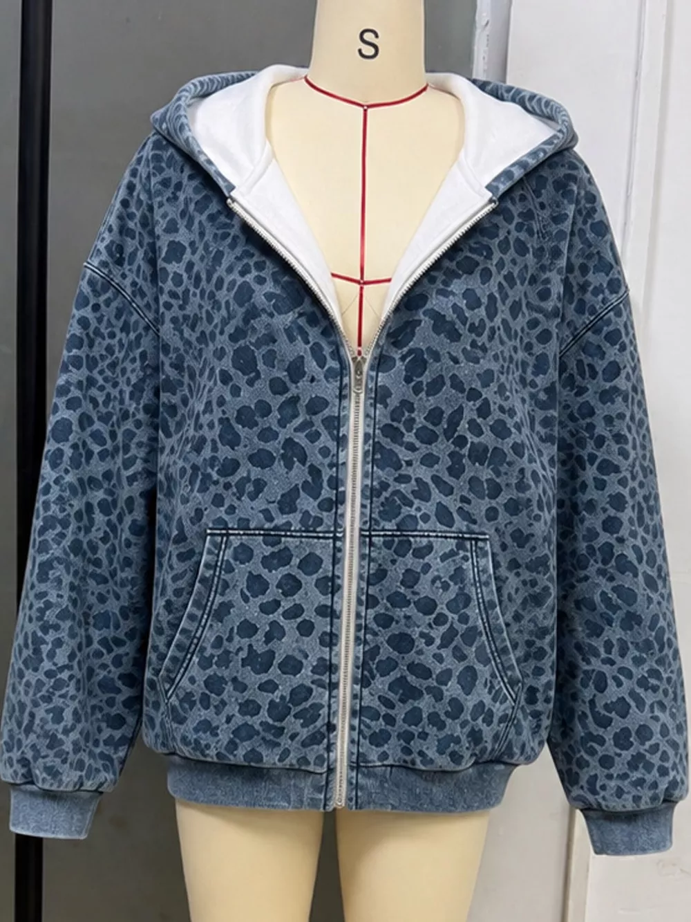 Full Size Leopard Zip Up Hoodie Plus Size, image 2