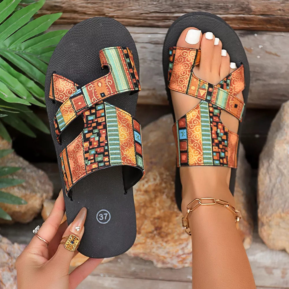 Toe Loop Platform Sandals, image 4