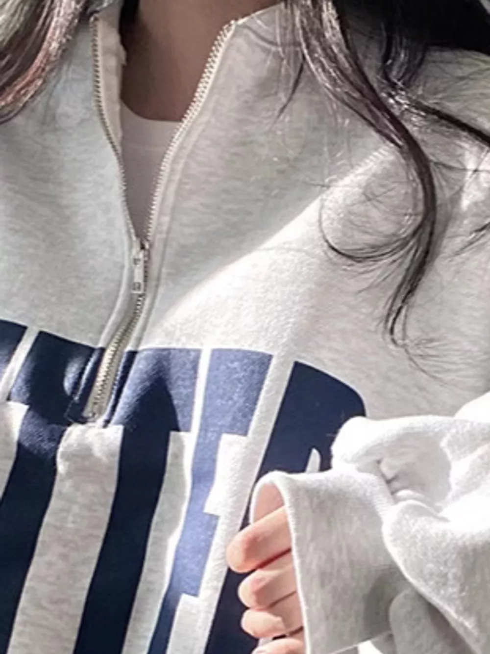 Half-Zip Letter Graphic Sweatshirt, image 19