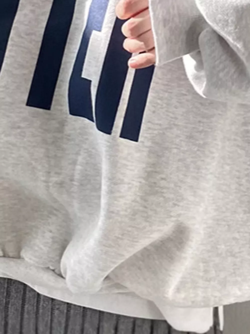 Half-Zip Letter Graphic Sweatshirt, image 20