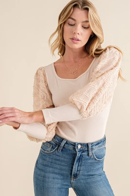 Textured Puff Sleeve Bodysuit, image 3