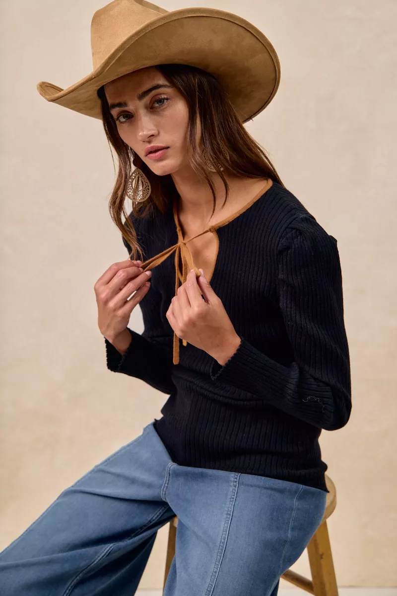 Ribbed Contrast Front Tied Top with Shrried, image 3