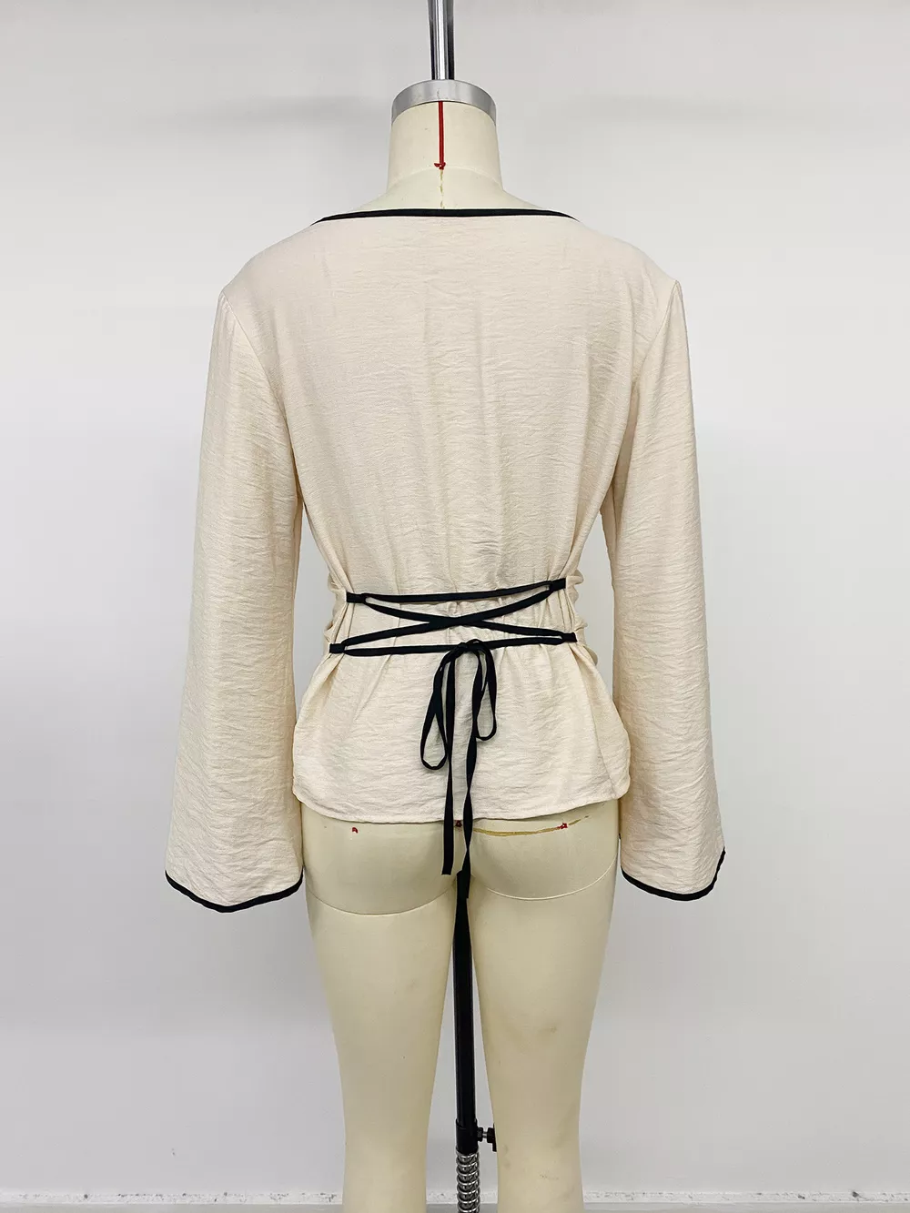 Contrast Trim Flare Sleeve Blouse, image 12