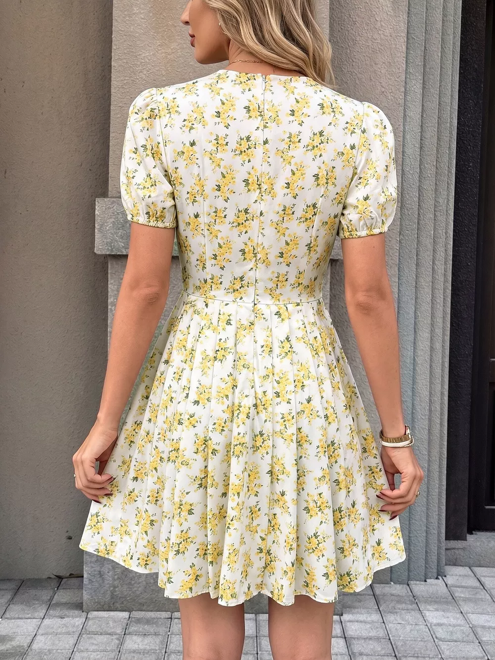 Floral Print V-Neck Puff Sleeve Mini Dress, image 5