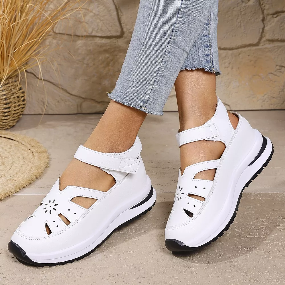 Round Toe Platform Sandals, image 2
