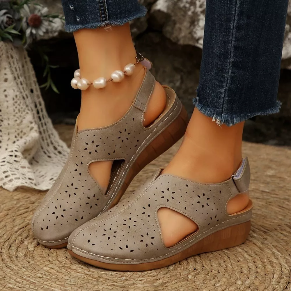 Round Toe Wedge Sandals, image 7