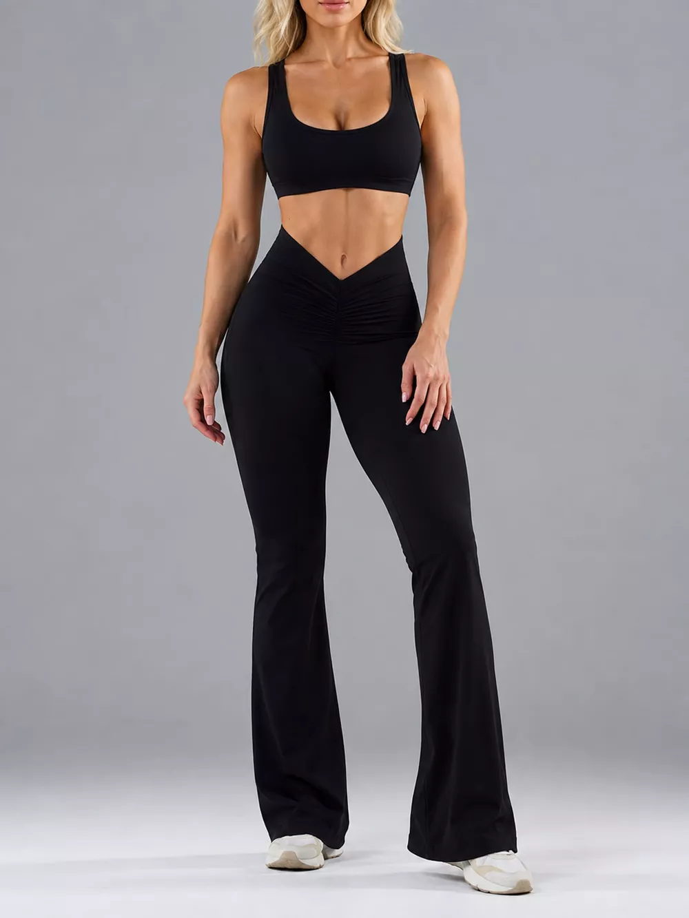 Seamless Scoop Neck Active Jumpsuit with Flared Leg Design