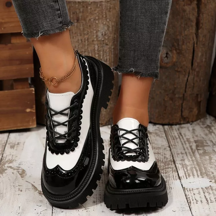 Round Toe Platform Loafers, image 3