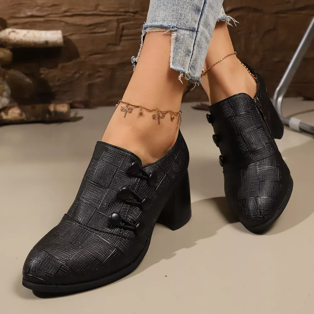Woven Texture Button Decor Pumps, image 3