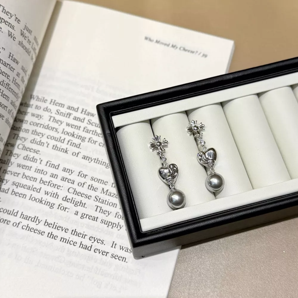 Pearl Heart Drop Earrings, image 5