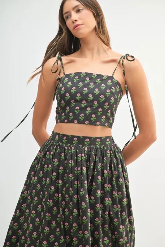 Floral Crop Top and Skirt Set, image 2