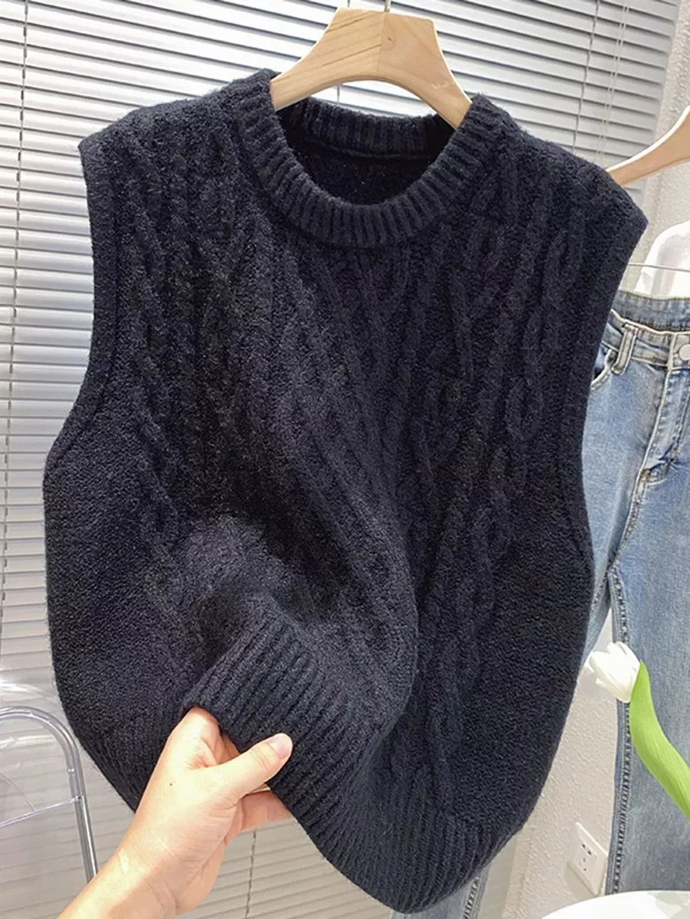 Cable-Knit Sweater Vest, image 9