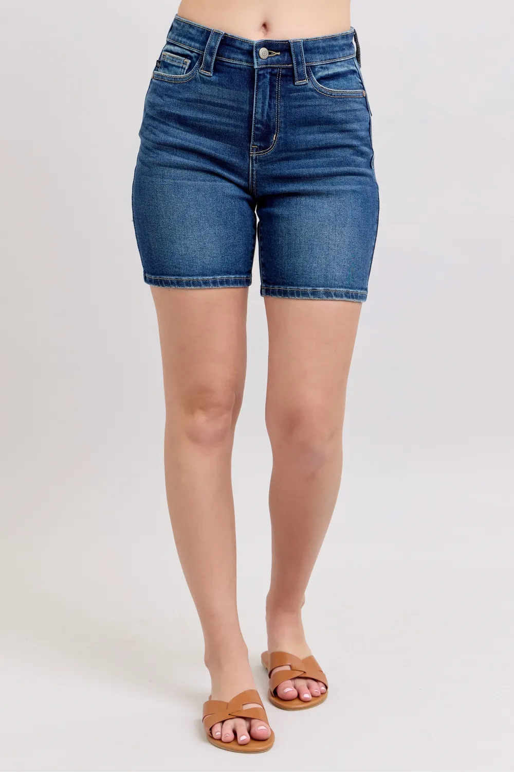 Full Size High Waist Bermudas Jeans W/ Back Flap Pockets Plus Size, image 3
