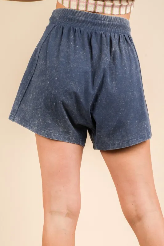 Mineral Washed Comfy Baggy Shorts, image 4