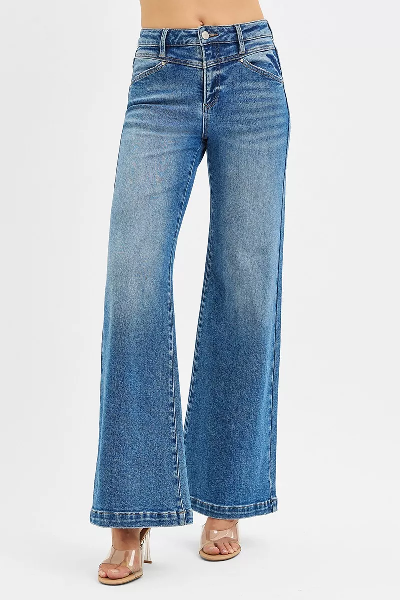 High Rise Wide Leg Jenas with Front Yoke and Heart Back Pocket